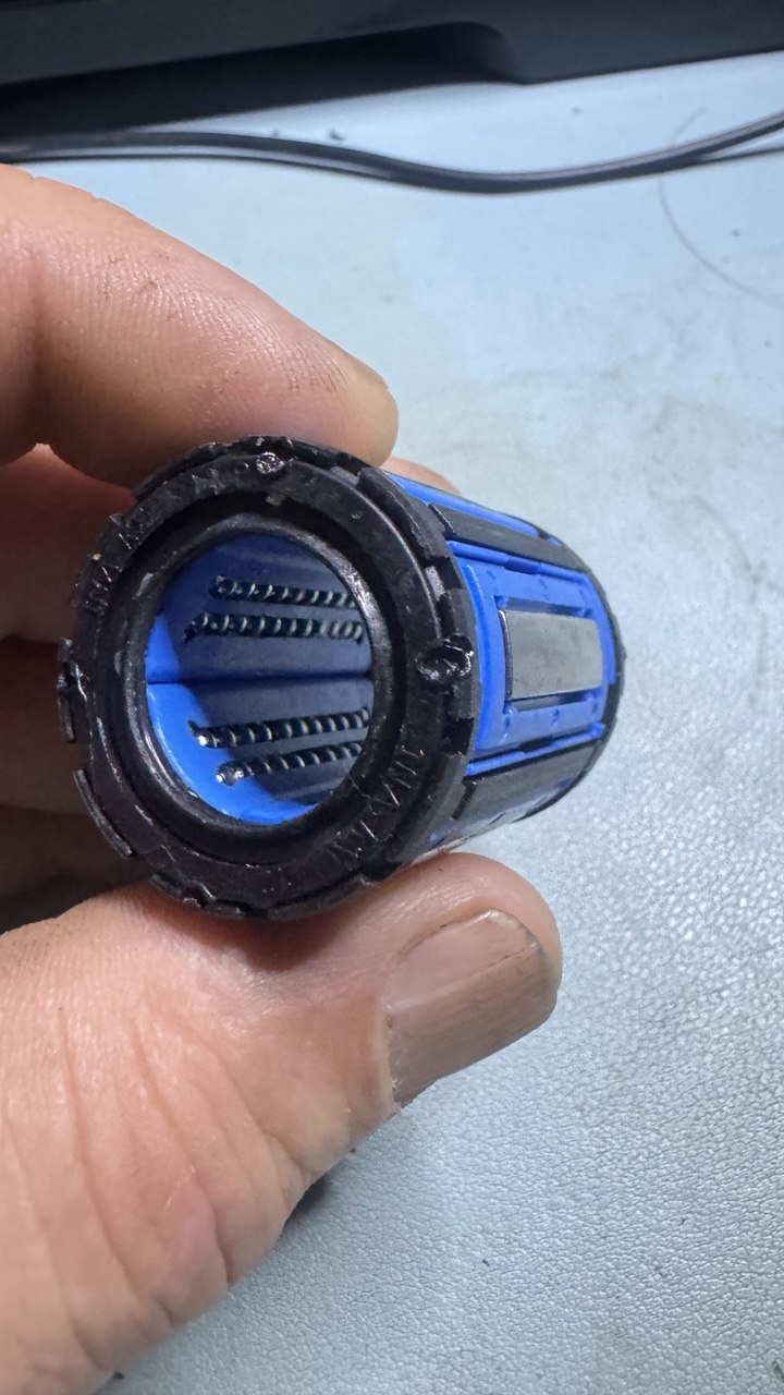 INA KX12-PP linear ball bearing end view showing sealed polymer cage and ball tracks