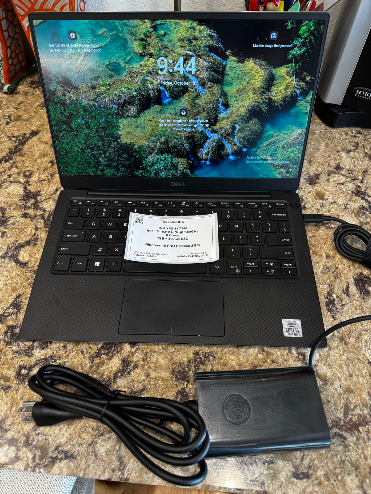 Dell XPS 13 7390 13.3" (256GB SSD, Intel Core i5-10210U, 1.60GHz, 8GB RAM)
